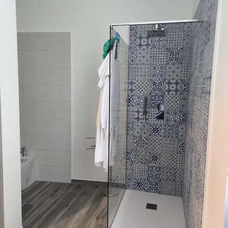 דירה La Casa Rossa ברינדיזי